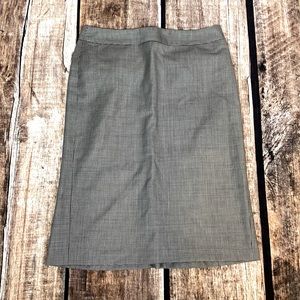 Ann Taylor Loft 2P black and white Skirt